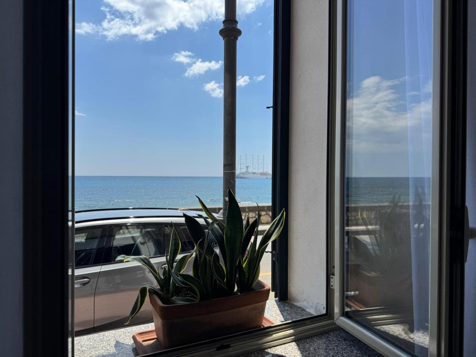 Casa Vacanza Sweet Home ジャルディーニ・ナクソス エクステリア 写真