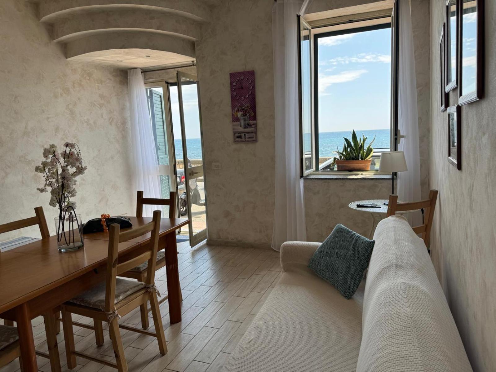 Casa Vacanza Sweet Home ジャルディーニ・ナクソス エクステリア 写真