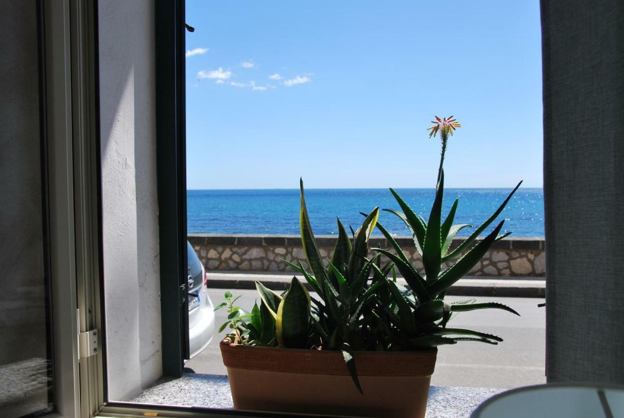 Casa Vacanza Sweet Home ジャルディーニ・ナクソス エクステリア 写真